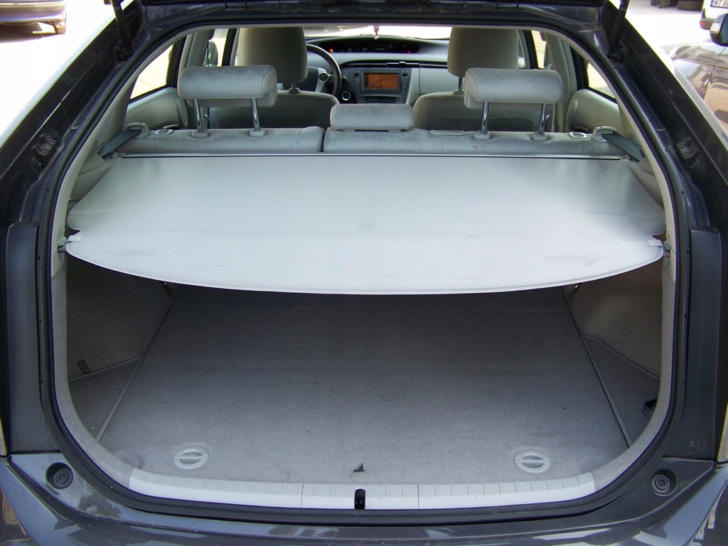 фото №1, Toyota prius 3 09 15 багажник обшивки полка салон
