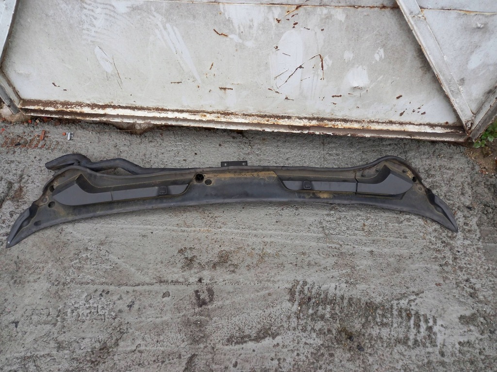 фото №1, Fiat оригинальный номер 1315953070 жабо верхний