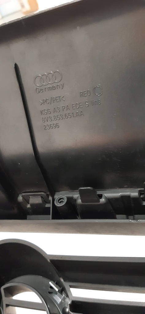 Audi a3 sedan lift бампер перед 8v5807437p Ціна