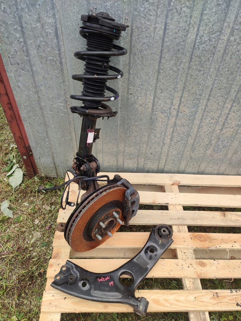 фото №1, Kia sorento iii поворотный кулак рычаг амортизатор правый перед