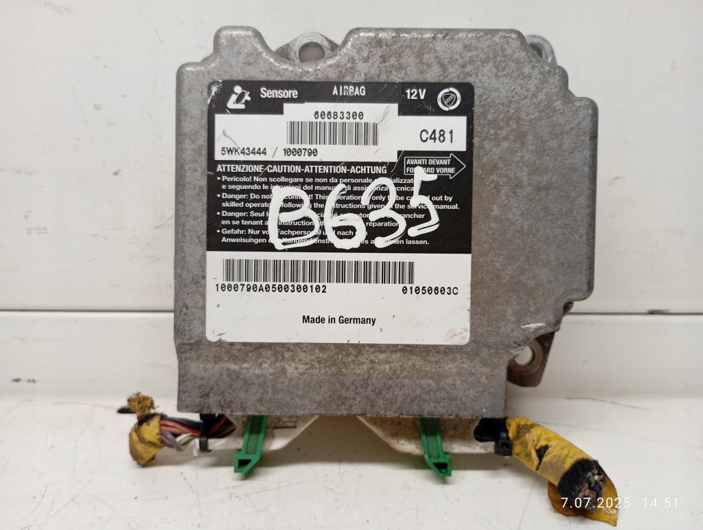 Купить Датчик модуль подушка безопасности подушек alfa romeo gt 60683300 5wk43444
