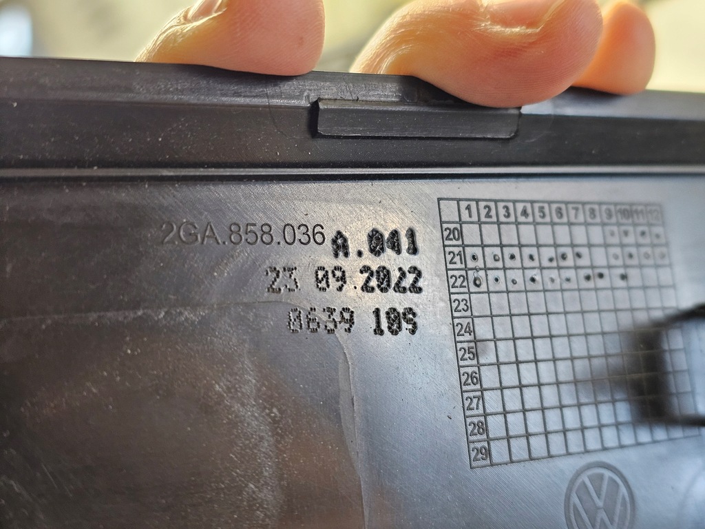 фото №16, Защита молдинг dekor консоли спидометра туннель решётка обдув vw troc t-roc