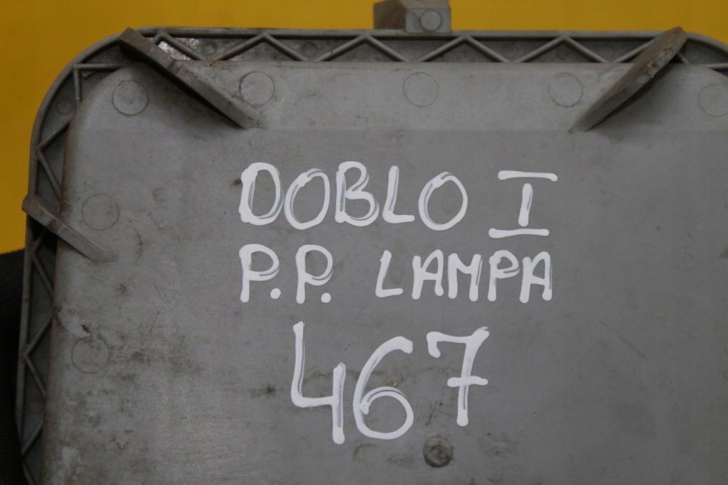 фото №6, Заглушка лампы правый перед doblo i