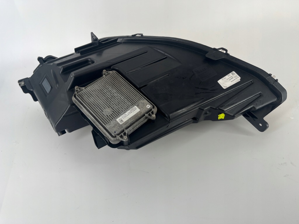 Tesla s рестайлинг  full led фара левая правый Цена