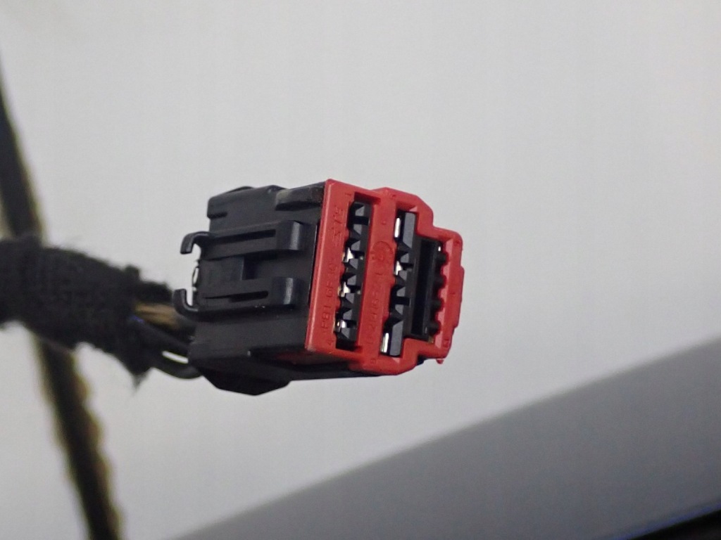 Купить Крышка багажника багажника комплектная европа oryg ford transit connect blue металлик 22r