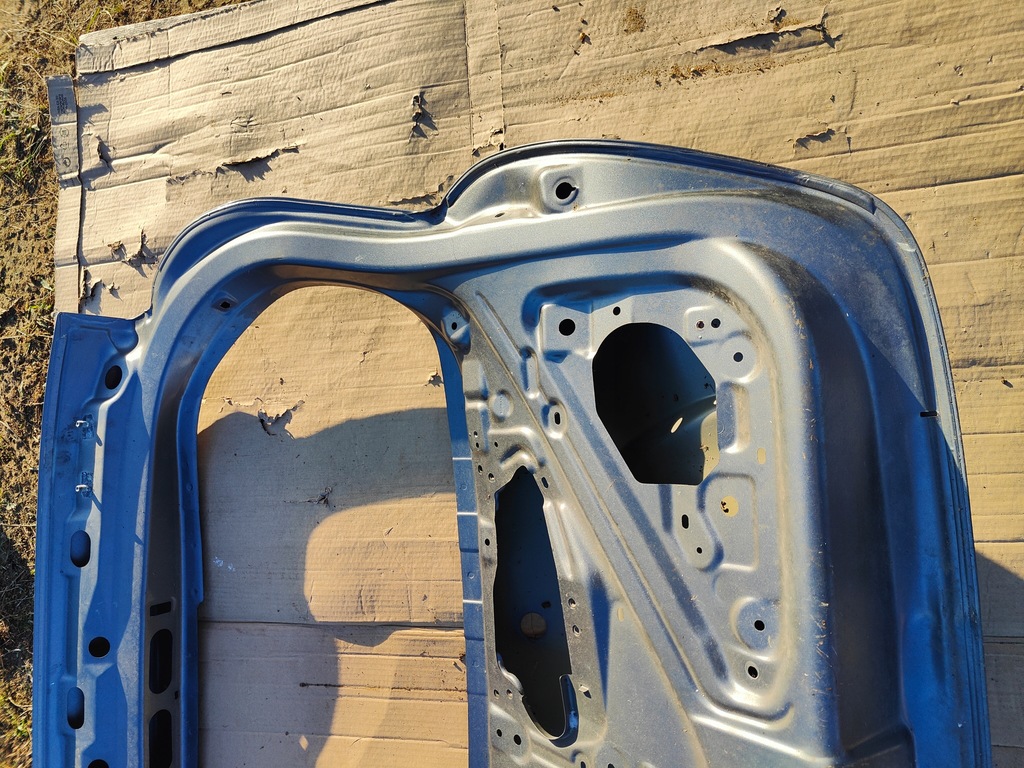 фото №14, Nissan note e12 крышка багажника задняя крышка багажника задняя