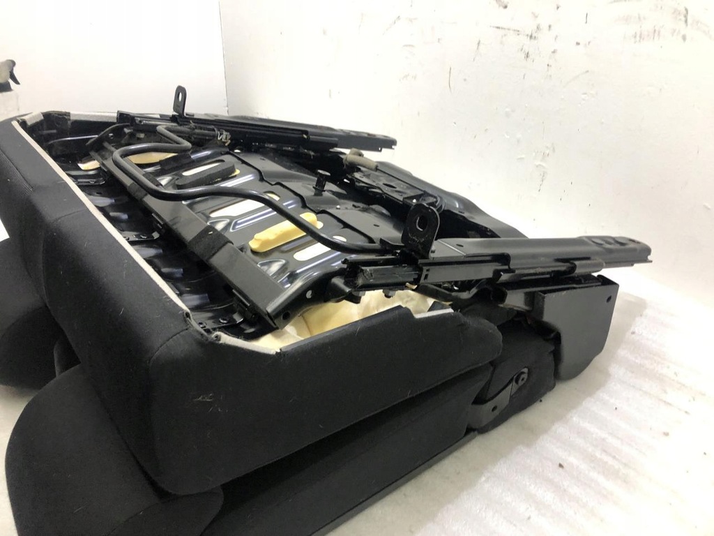 фото №13, Сиденье левый задняя vw tiguan 5n