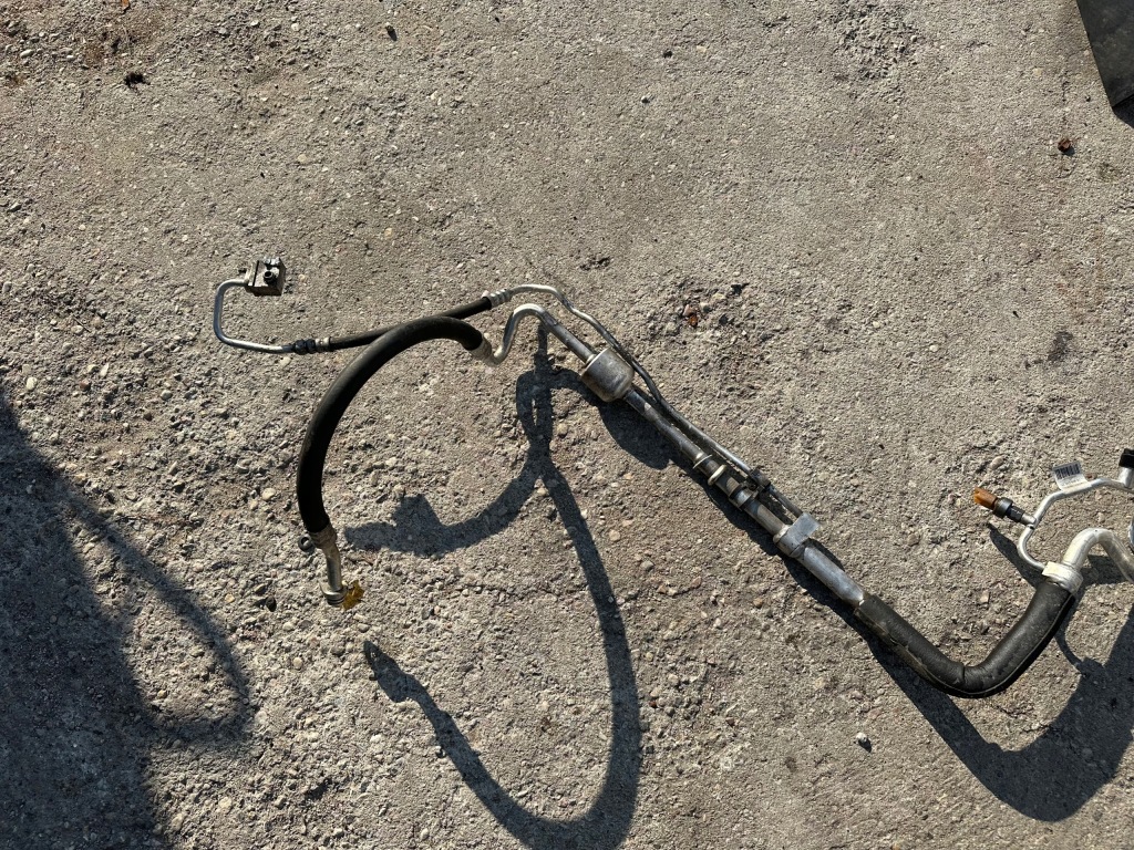 фото №3, Citroen c5 iii шланг трубка кондиционера 2.0 hdi 9800298680