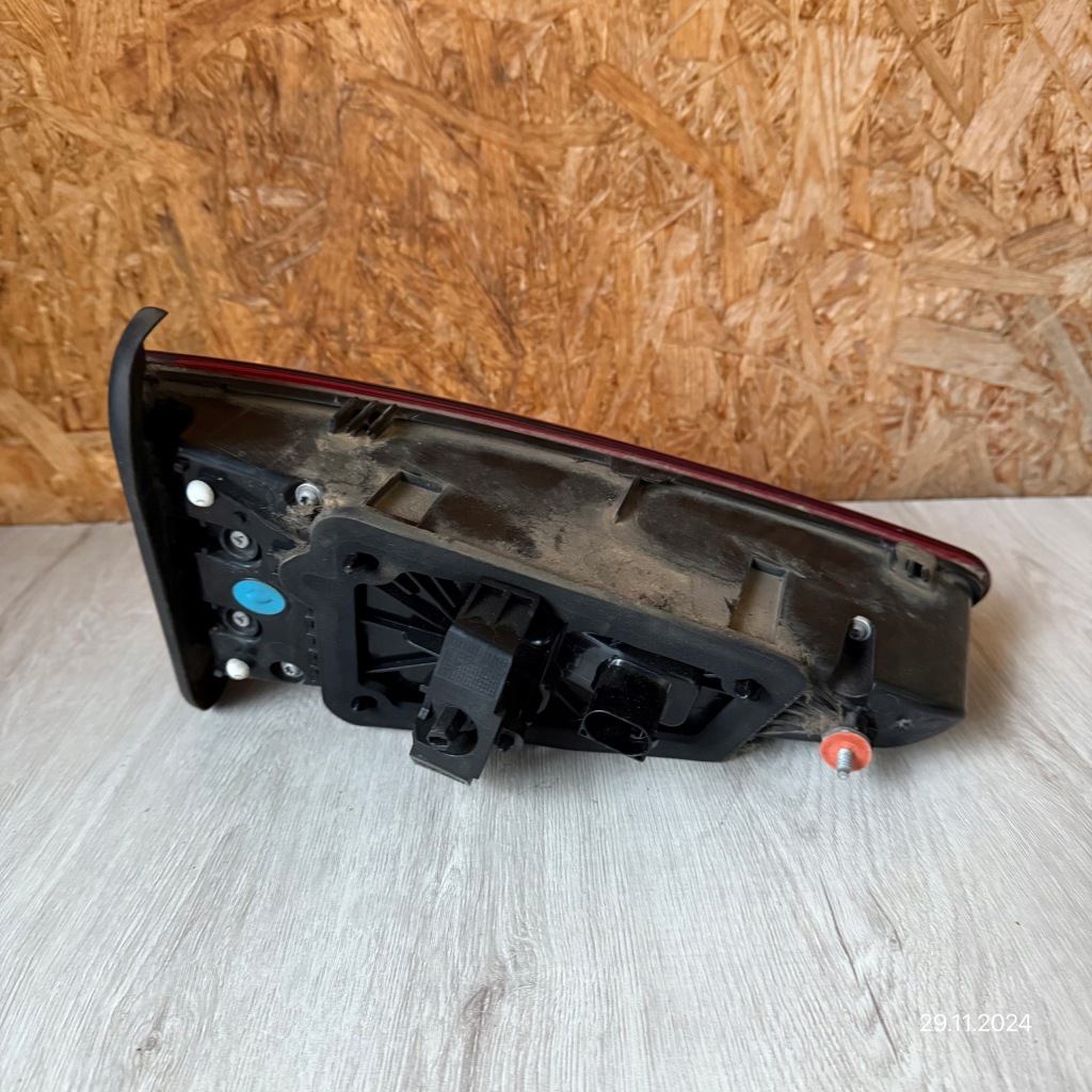 фото №3, Лампа задня права кришки alfa romeo stelvio 20795999