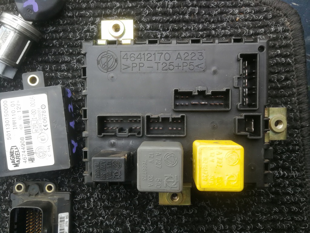 фото №5, Lancia y ypsilon 1.2 блок управления бортовой компьютер imo замок зажигания ключ набор стартовый