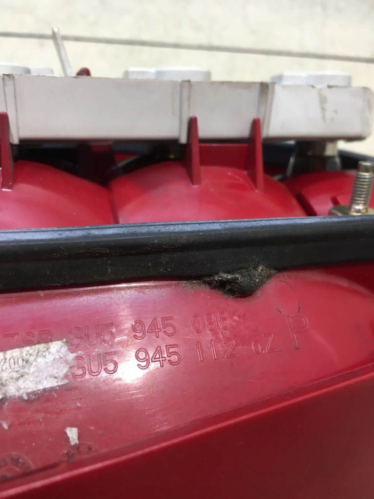 фото №8, Лампа правый задняя superb i 1.9 tdi 3u5945096