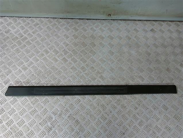 фото №1, Audi a3 8p 5d молдинг поріг правий перед 8p4853492