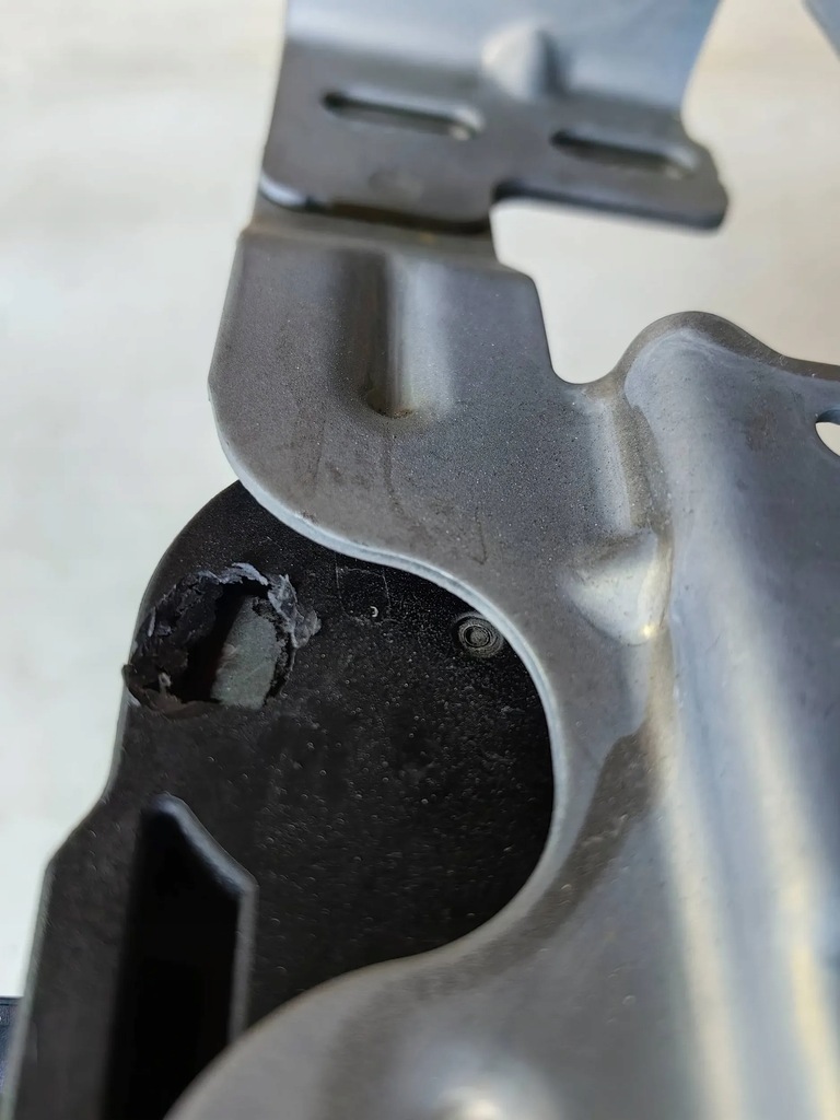 фото №8, Volvo xc40 recharge- конденсатор кнопка старт/стоп