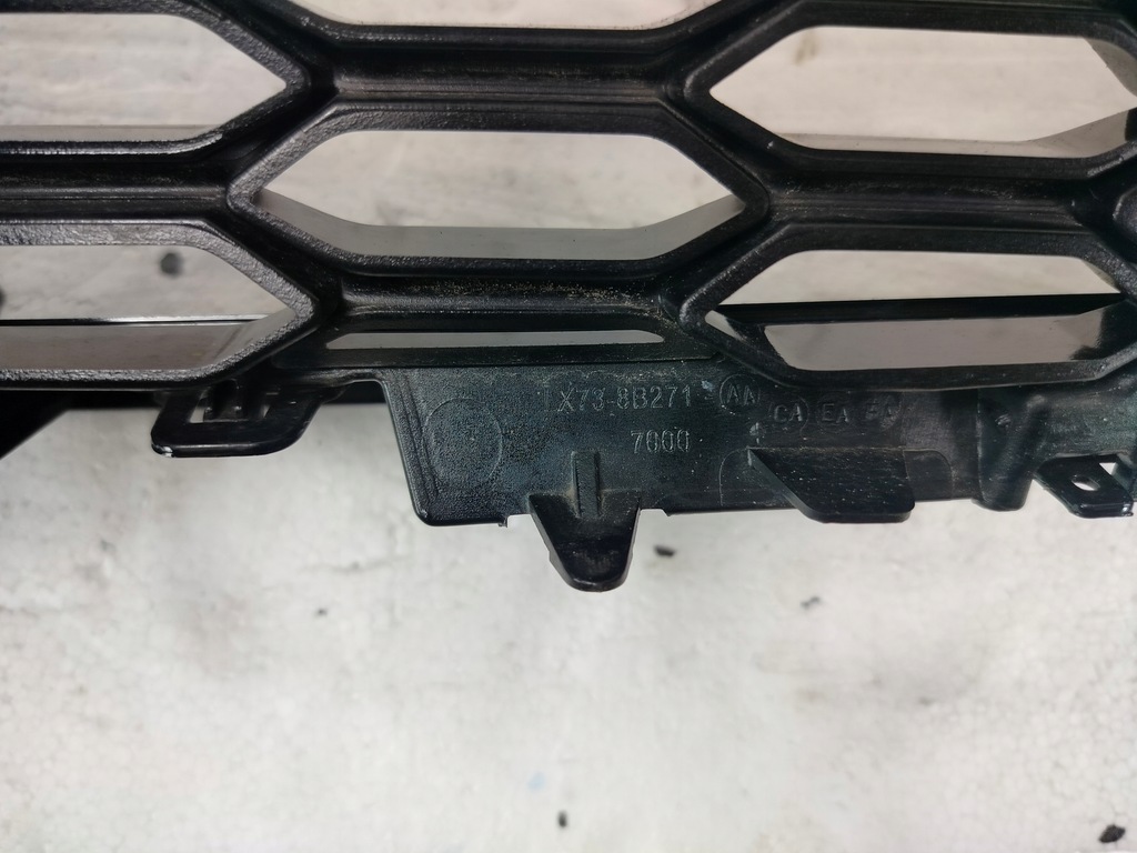 фото №5, Jaguar xe r dynamic решётка радиатора решётка радиатора бампера перед lx73-8b271