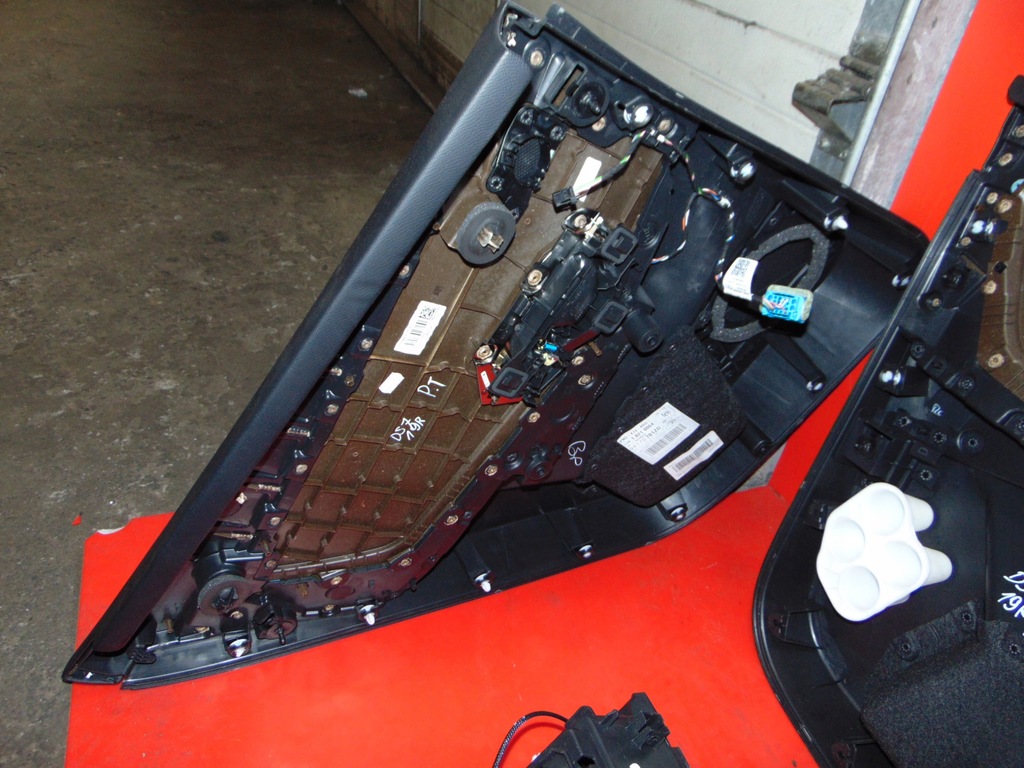 фото №8, Citroen ds7 dekor панели консоль обивка обшивка обивка дверь kpl