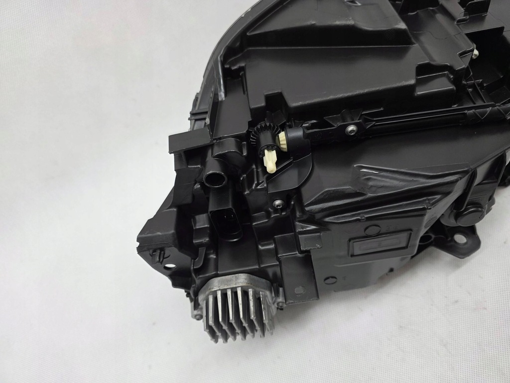 фото №12, Volvo s90 v90 лампа перед передня права full led europa 31655729