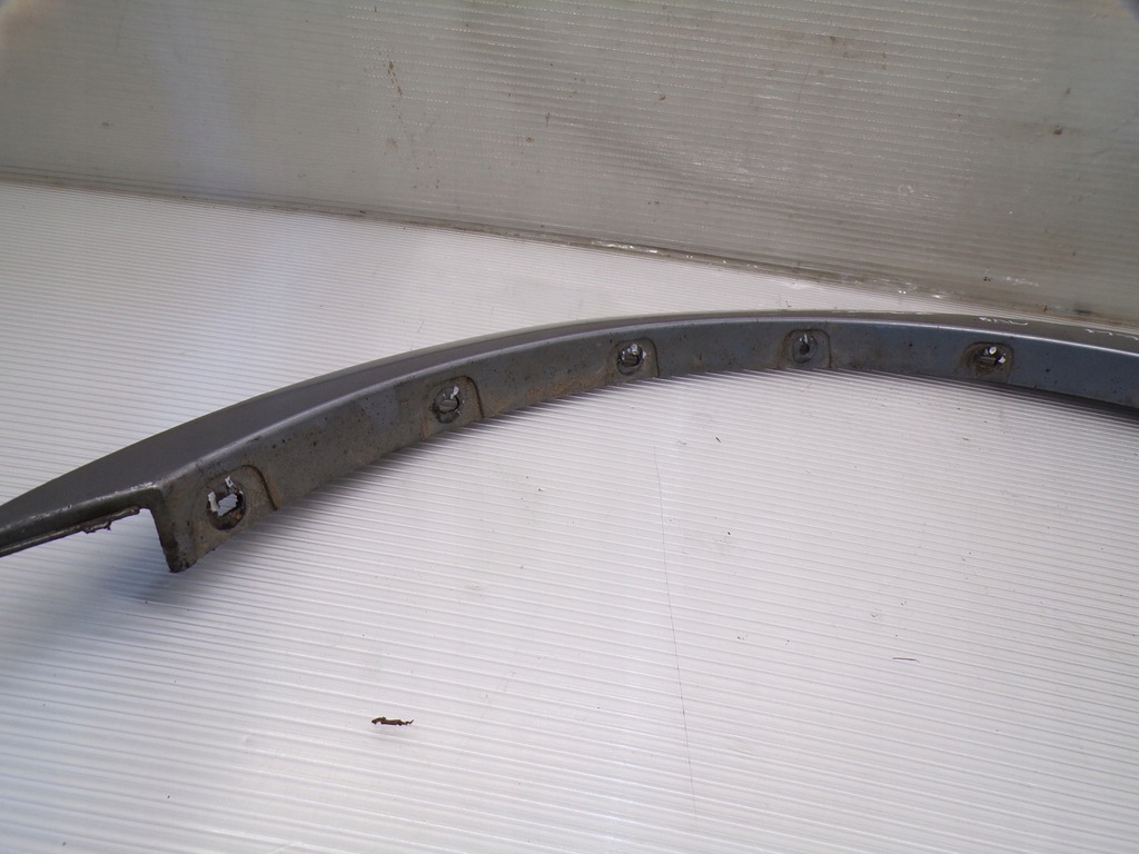 фото №5, Bmw оригинальный номер 3414450 молдинг крыла набор