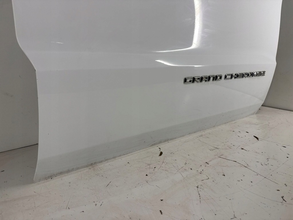 Купить Дверь передние правая сторона jeep grand cherokee 68274938ad