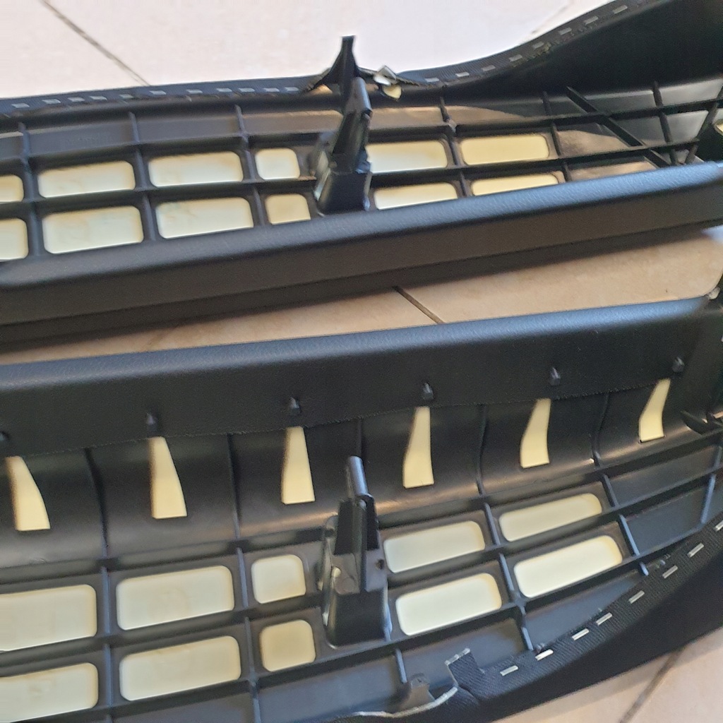 фото №11, Обшивка сидіння задній vw passat cc 3c8 2015r. оригінальний номер