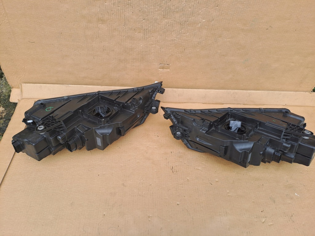 Skoda octavia 3 рестайлінг  правий фара full led 5e1941016e Недорого