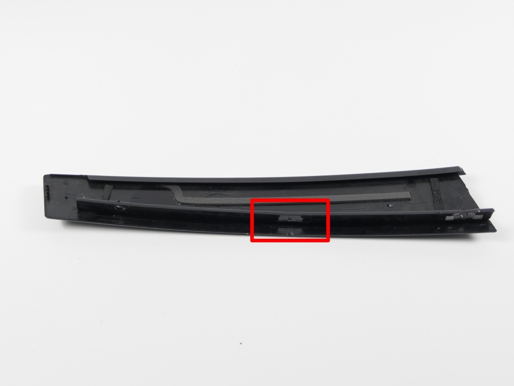 фото №11, Накладка декоративна двері перед правий передня права peugeot 308 ii t9 13-21