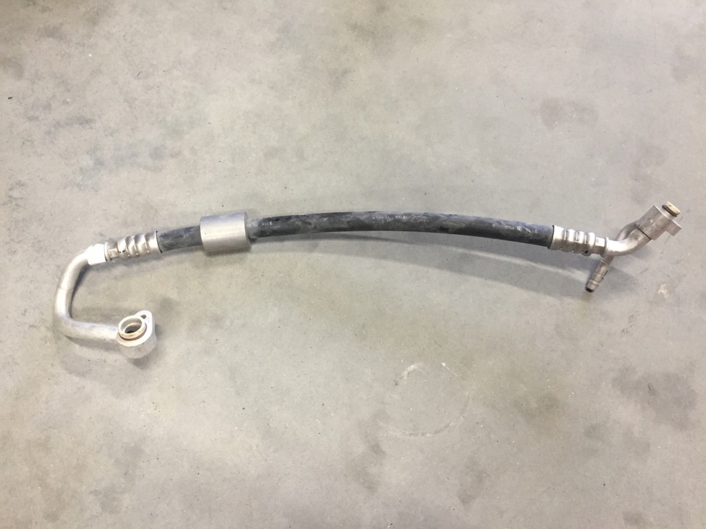 фото №1, Bmw x3 f25 x4 f26 пабтрубок  шланг кондиционера