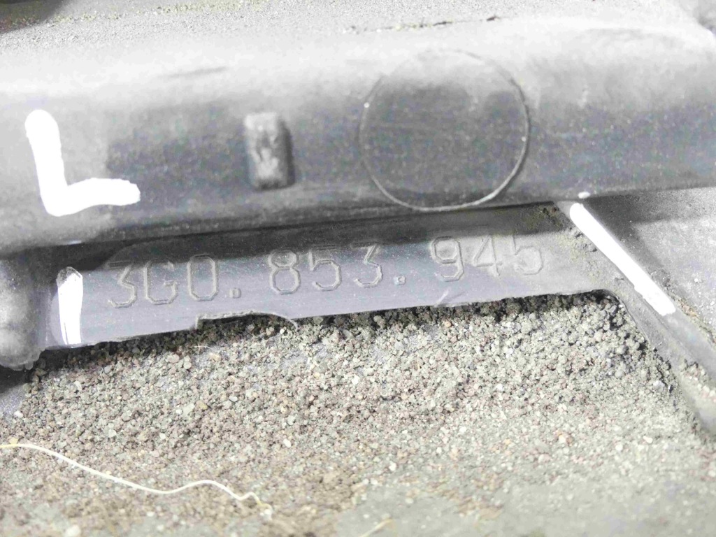 Накладка поріг ліва поріг накладка vw passat b8 3c0853857 3g0853945 Доставка