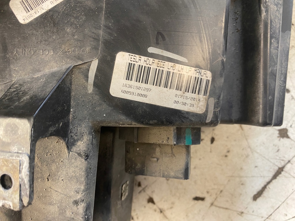 фото №11, Tesla s лампа лівий перед ксенон 600591000b