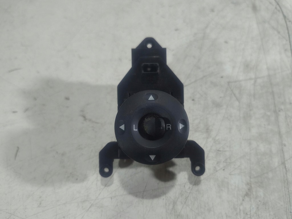 фото №1, Кнопка регулювання дзеркал renault safrane