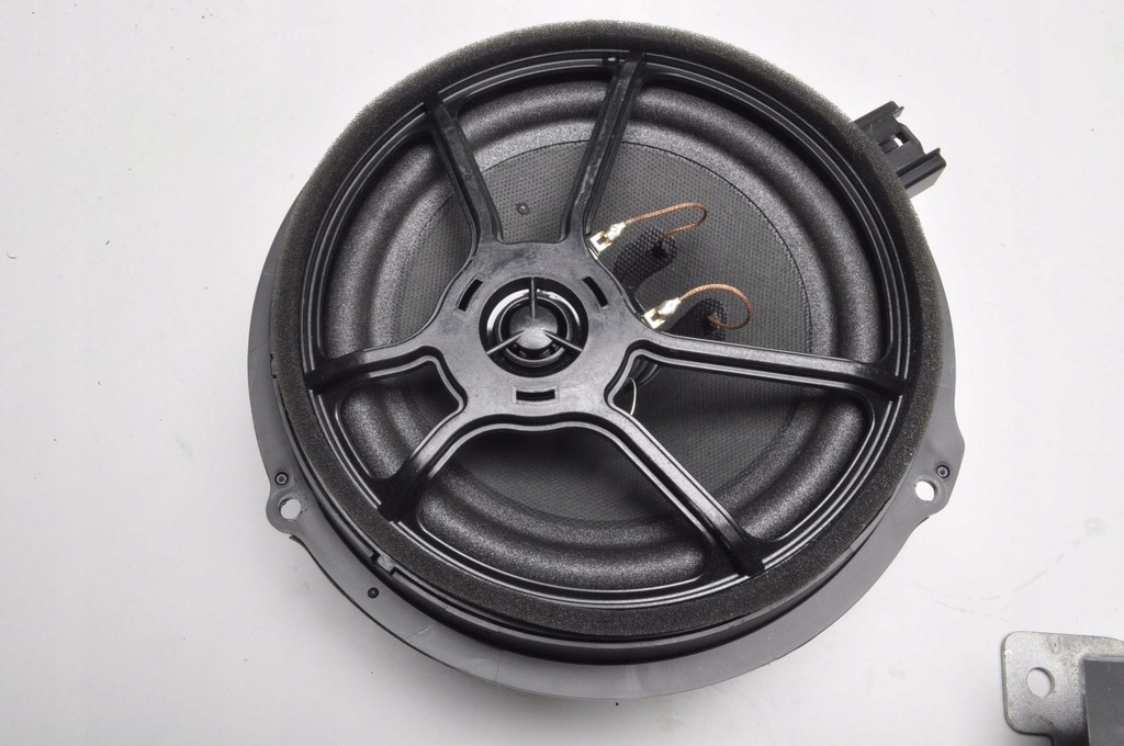 фото №8, Ford fiesta mk8 динамики набор усилитель