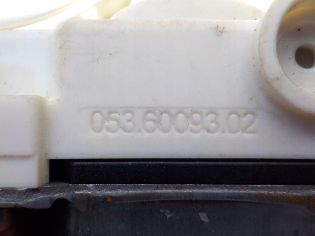 фото №9, Volkswagen jetta моторчик скло лівий перед 1k5837401p