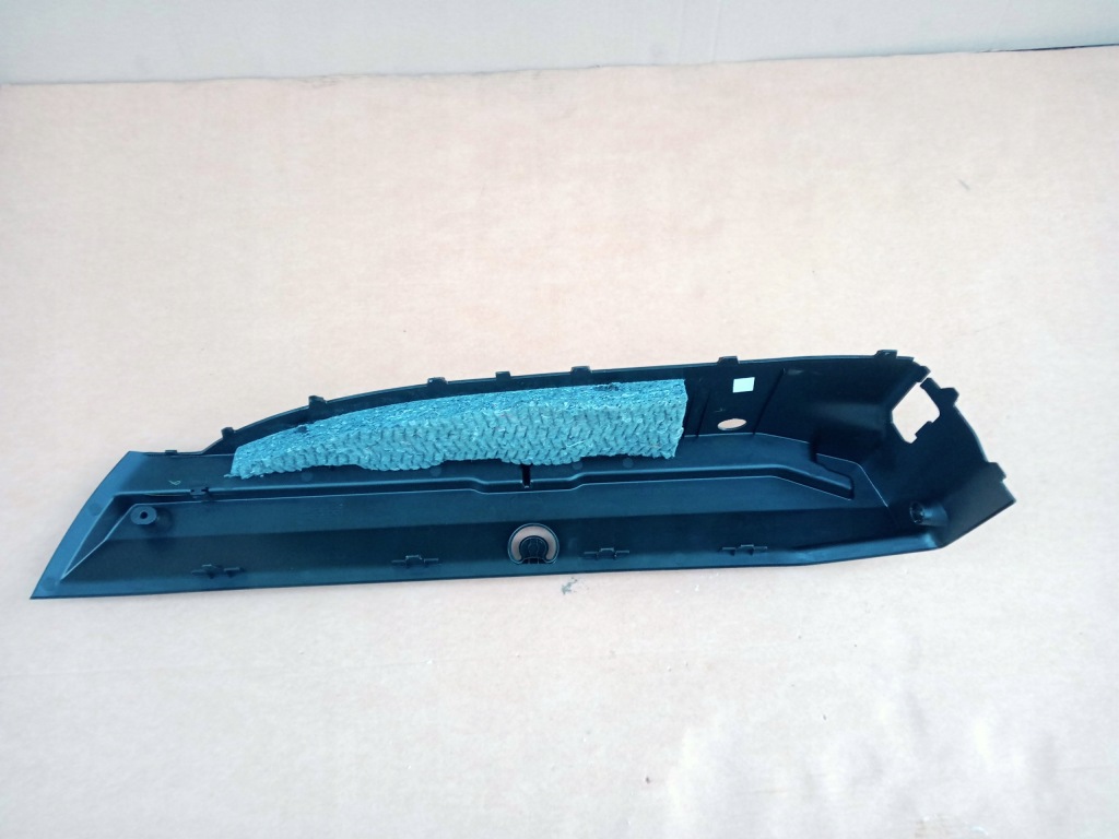 фото №4, Dacia duster ii защита кронштейн шторка правый задняя