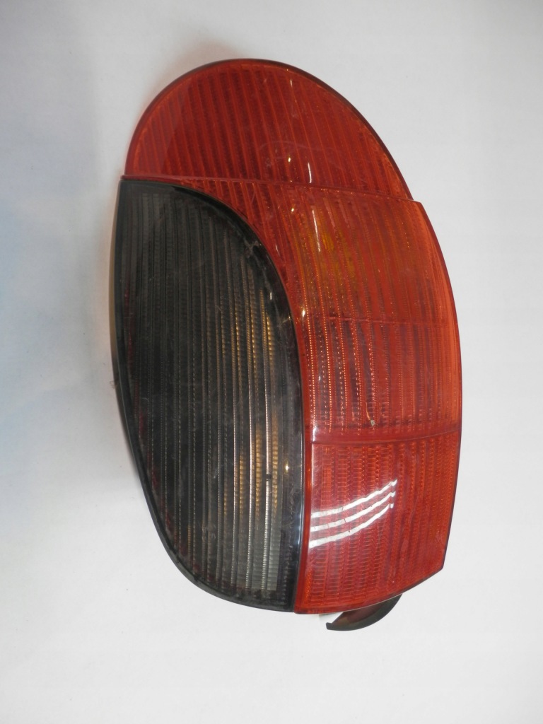 фото №1, Peugeot 306 kombi лампа задняя задняя левая
