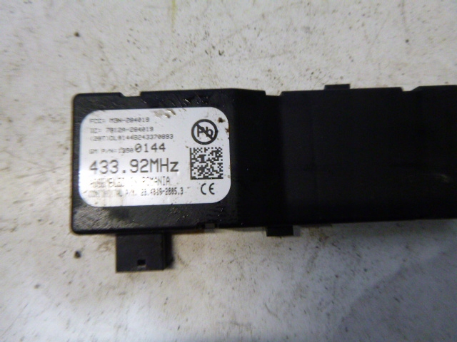 фото №1, Opel astra j модуль усилитель антенны