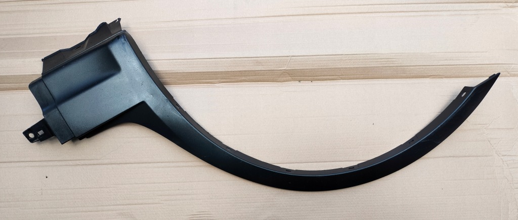 фото №1, Bmw x3 e83 молдинг крыла левый перед