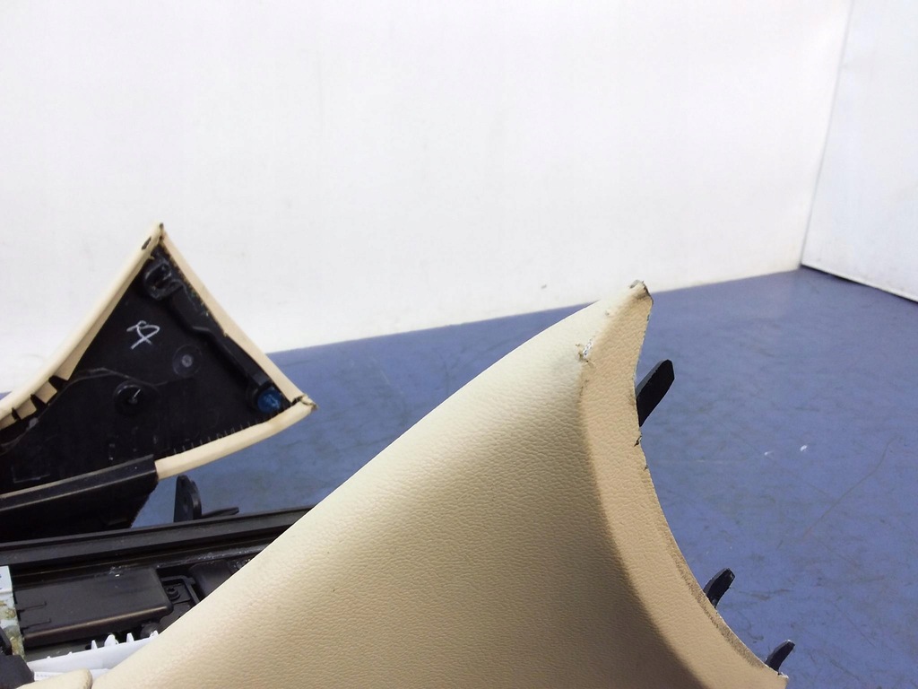 фото №7, Cadillac cts iii підлокітник тунель середній