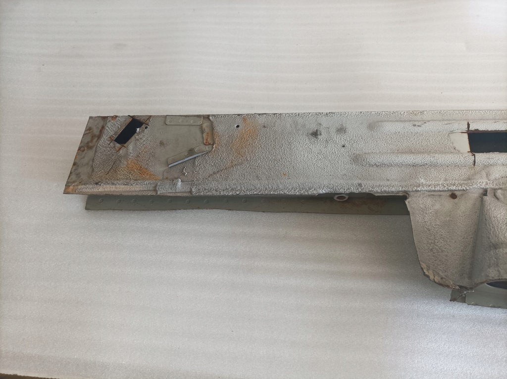 фото №8, Mercedes 906 лонжерон