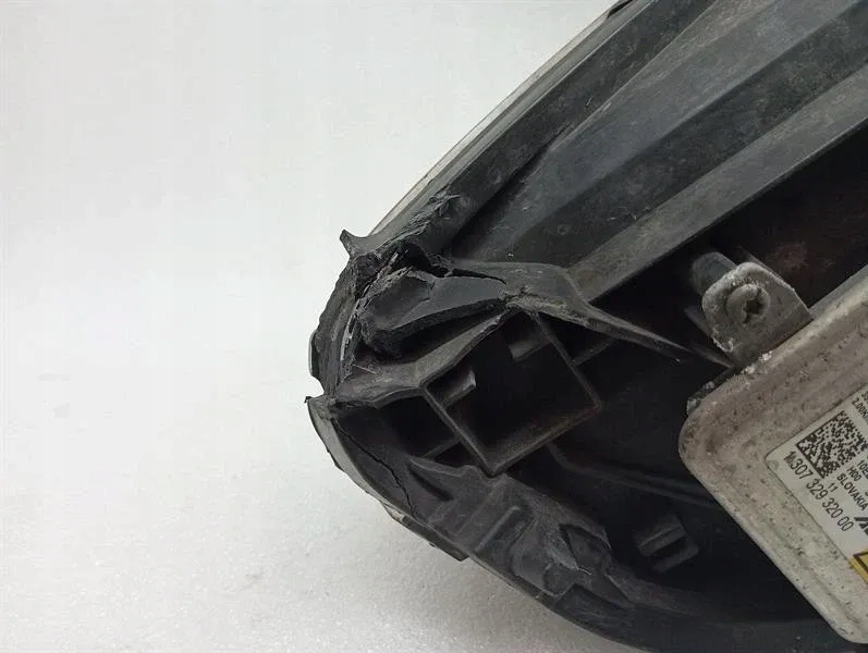 фото №13, Ferrari california t f149 14-17 фара правий 302435 фара правий-