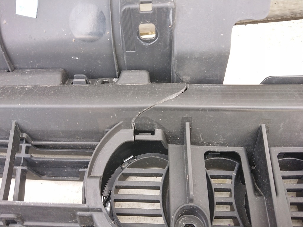 фото №14, Audi a3 8v lift 16- sportback hb решётка радиатора решётка радиатора