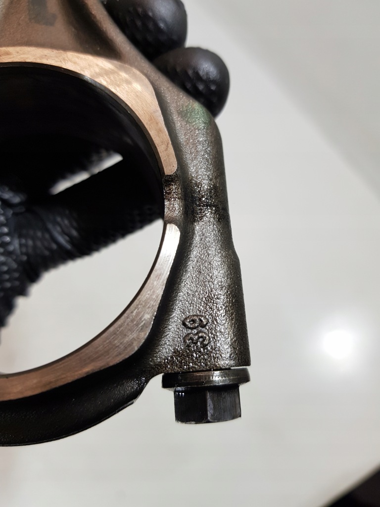 Поршень + шатун opel insignia astra k 1.6 cdti b16dte lwq Недорого