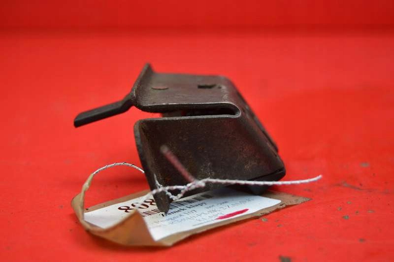 фото №6, Замок крышки задняя задний peugeot 107 3d 07r