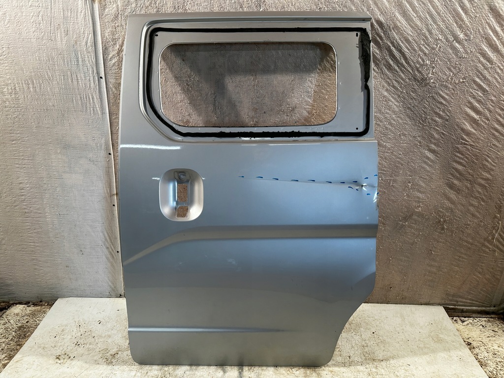 фото №1, Nissan nv200 дверь сдвижные левая