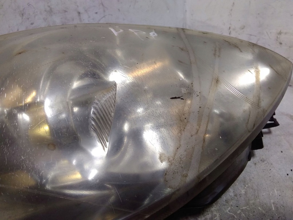 фото №9, Mazda 5 2009 правая сторона лампа передняя