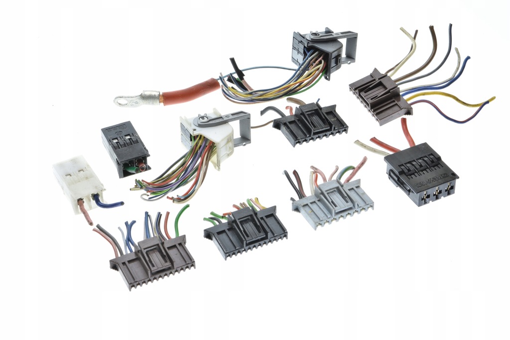 Разъёмы модуля 0011868v007 5wk45090 с Разборки