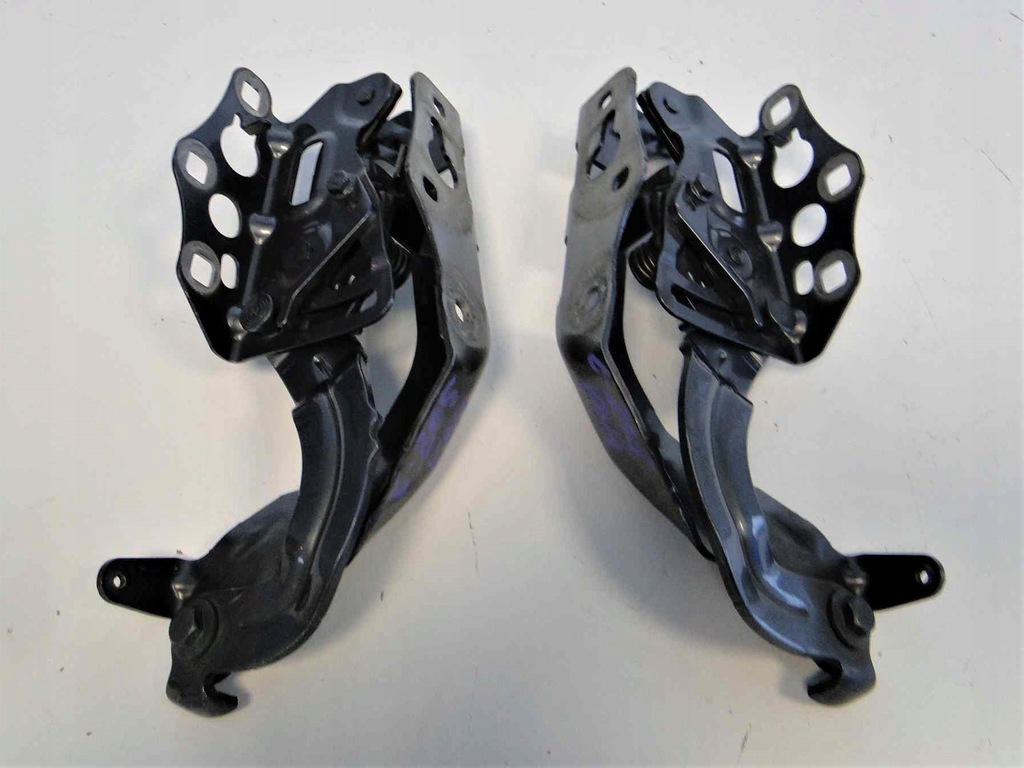 фото №15, Петля капот левый перед mercedes c klasa w205 оригинальный номер a2058800828