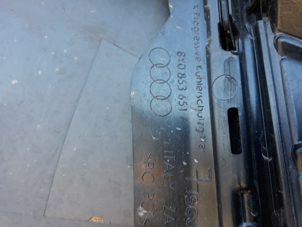 Audi a3 8y0 20- решётка радиатора s-line бампер передний перед Киев