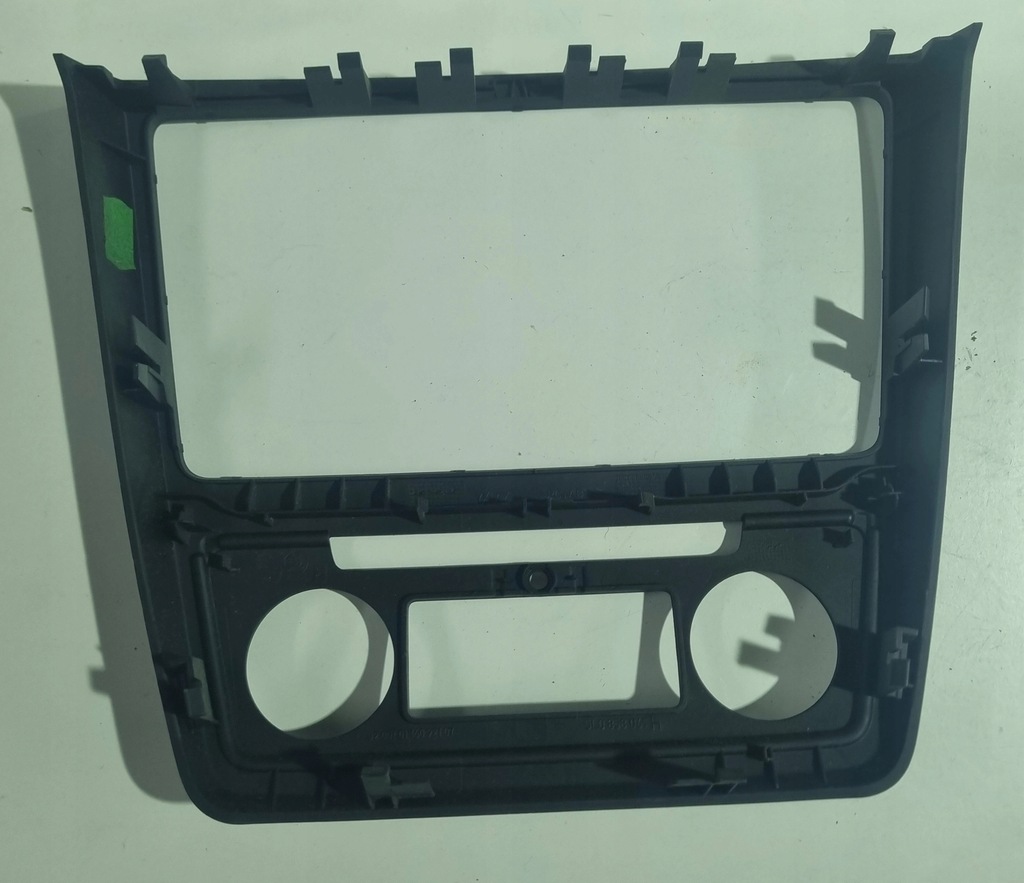 фото №2, Рамка радио кондиционера skoda yeti