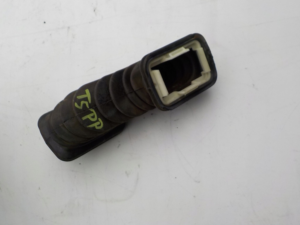 фото №1, Vw t5 lift transporter гумовий елемент захист проводка двері перед