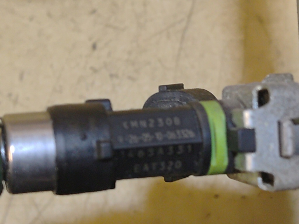 Mitsubishi asx 1.6 b інжектор форсунка молдинг 1465a331 10- Недорого