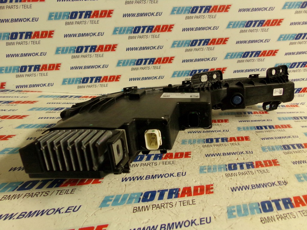 фото №9, Bmw g70 левая лампа led 9450079